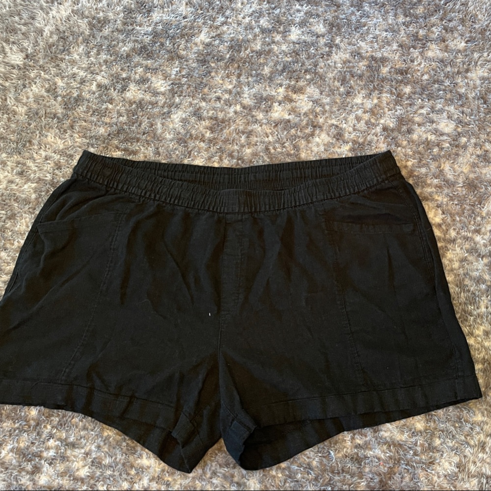 Old Navy Women's High Waist Black Shorts